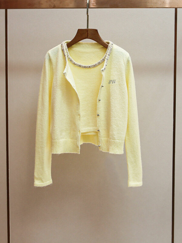 D10209 New Fashion Clothing for Women - Image 2